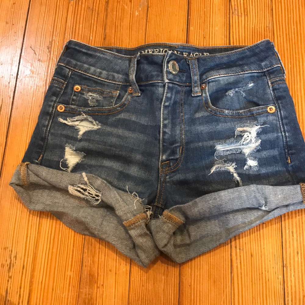 distressed AE shorts